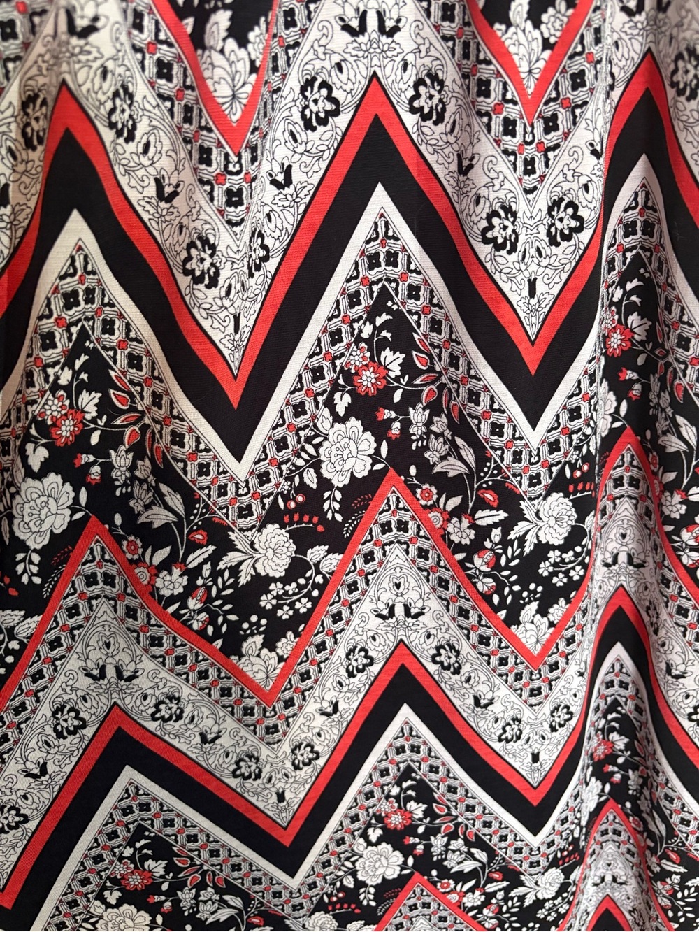 Trixxi Black, White & Coral Chevron Floral Maxi Skirt - Picture 3 of 6